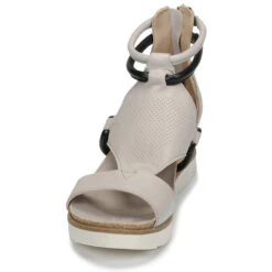 Dream In Green Lirabien 9 Dream In Green Lirabien -André || Geox || See By Chloé Verkoopwinkel 18901073 500 C