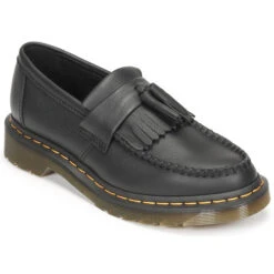 Dr. Martens Adrian